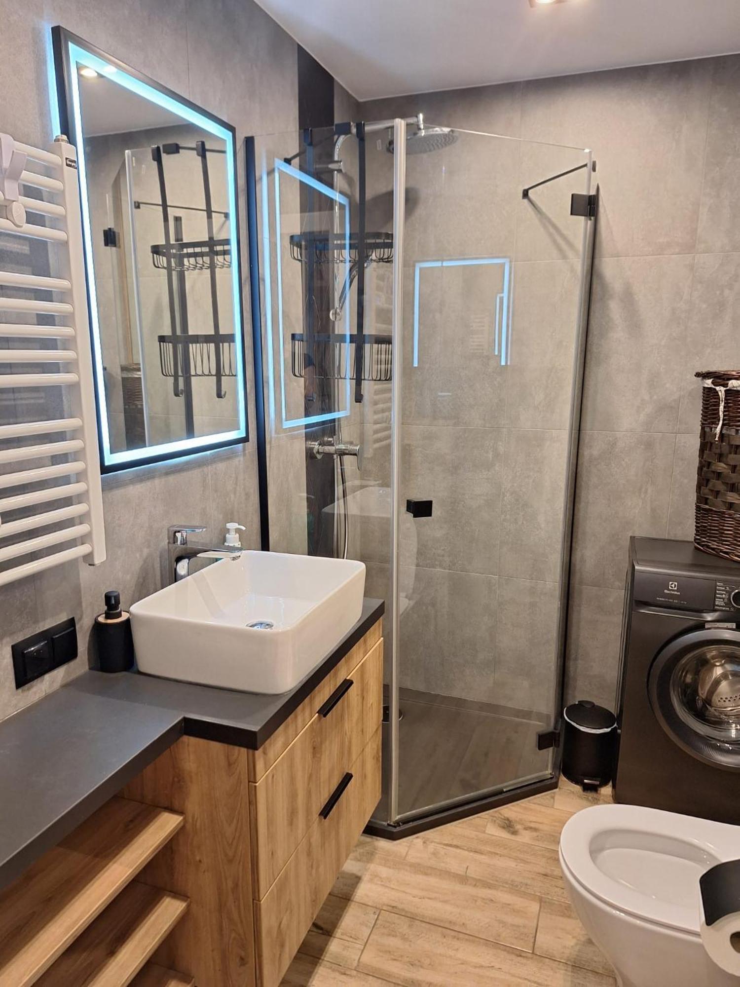 Komfortowy Apartament Dla 7 Osob Ch Arena, Prywatny Parking Γκλίβιτσε Εξωτερικό φωτογραφία